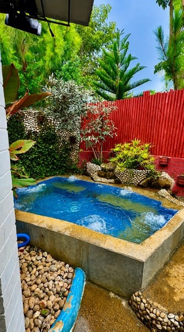 The Bleu Lagoon House photo 16 of 19